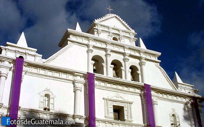 Azul profundo sin filtros